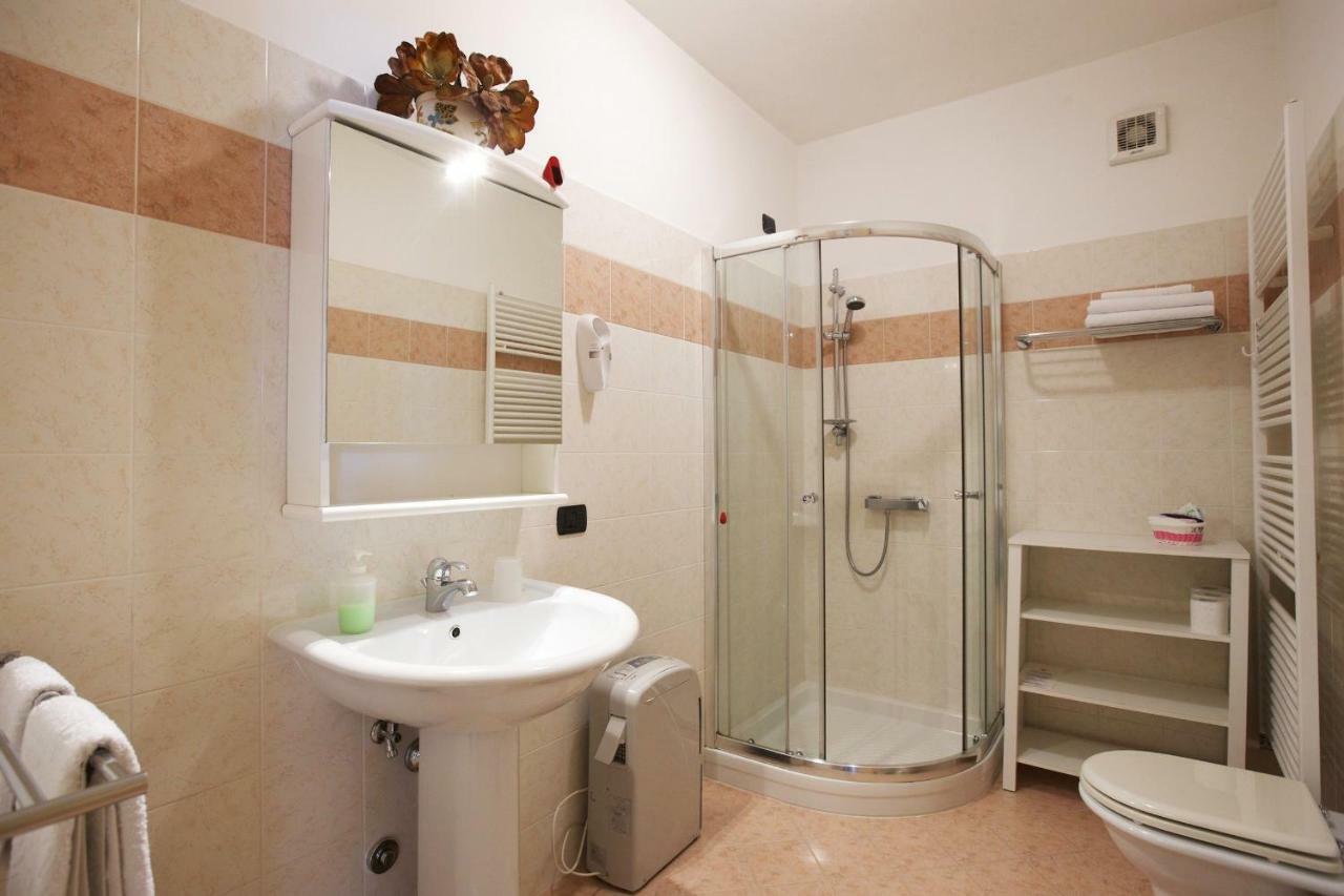La Florida Apartment Ameno Exterior photo